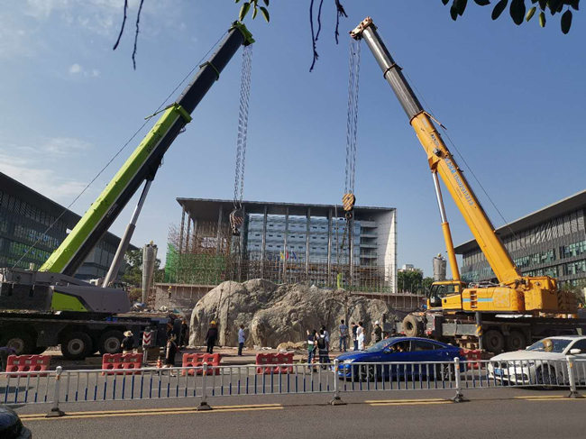 荣昌风景石吊装搬运