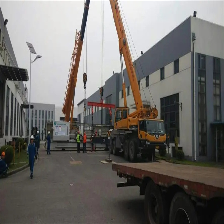 荣昌吊十吨用多大的吊车