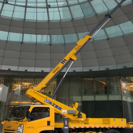 荣昌附近高空作业车租赁｜安全设备租赁｜高空安装|工程定制化方案｜亿立达设备租赁